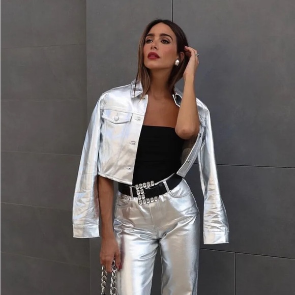ZARA | SILVER CROPPED JACKET🔥 - Picture 1 of 10